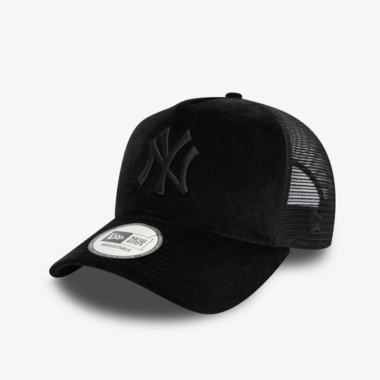 New Era 9forty New York Yankees Velour Kadın Siyah Şapka