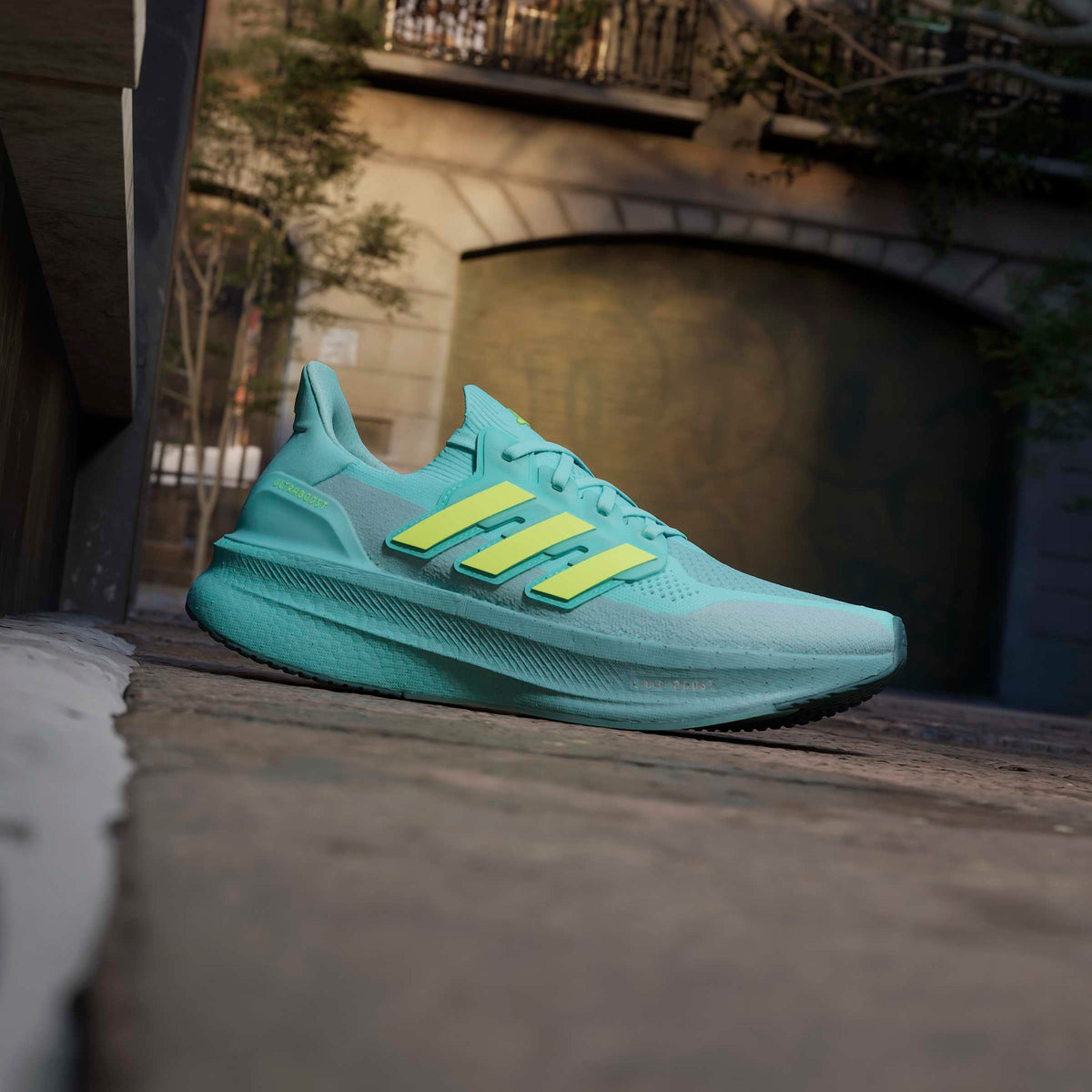 Adidas Ultraboost 5 Unisex Mavi Koşu Ayakkabısı