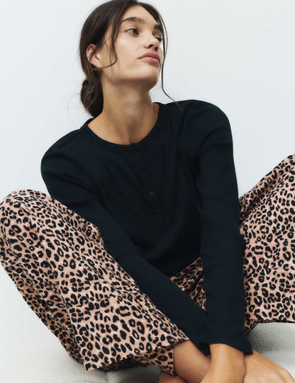 Leopar Desenli Pijama Takımı