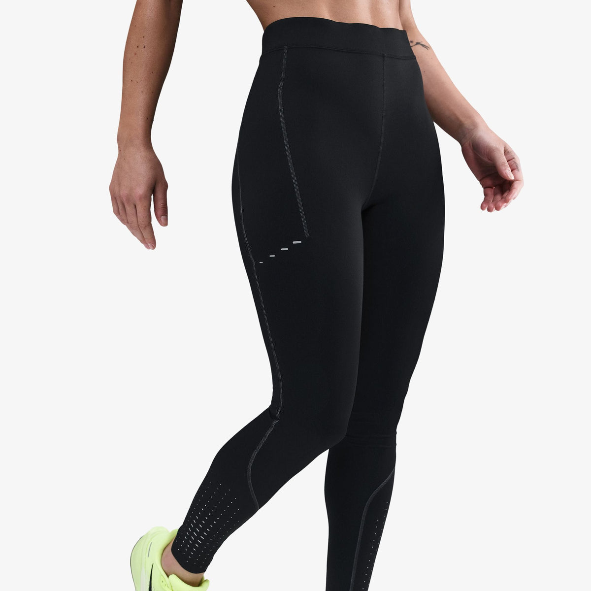 Nike Swft Tfadv Hr Ref 7/8 Tgt Kadın Siyah Tayt