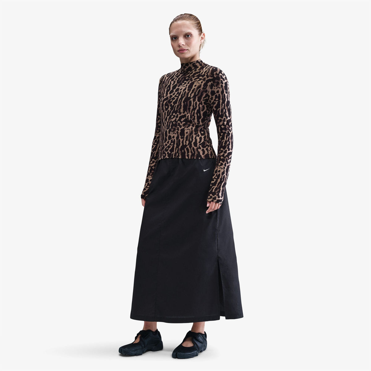 Nike Sportswear Chill Knit Leopar Desenli Kadın Kahverengi Uzun Kollu T-shirt