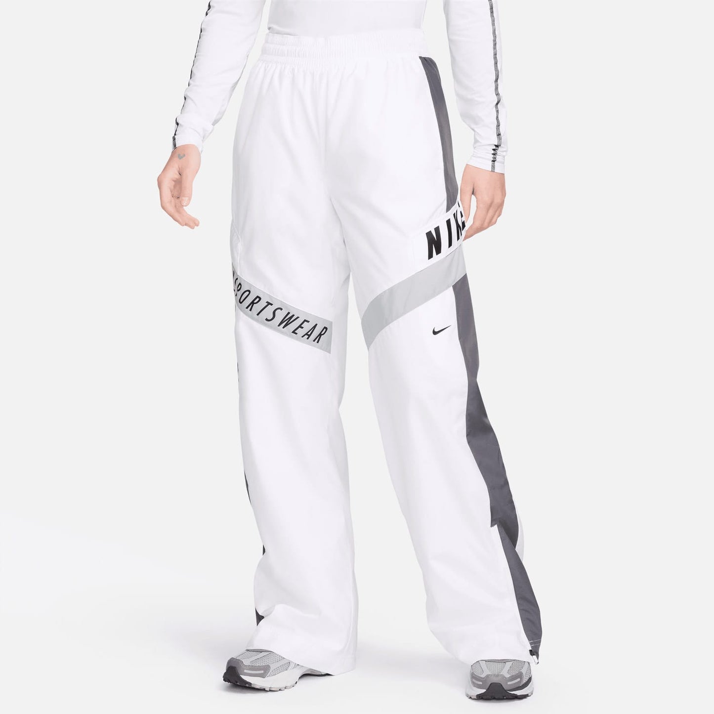 Nike Nsw Wvn Os Hr Sw Kadın Beyaz Eşofman Altı