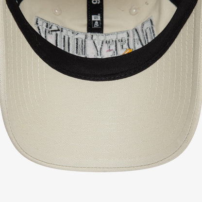New Era 920 Duffy Duck Kadın Bej Şapka