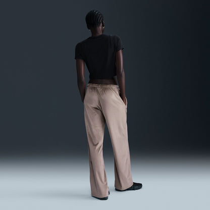 Nike Sportswear Chill Knit Cropped Kadın Siyah T-shirt