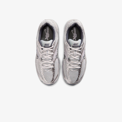 Nike Air Max Moto 2k Erkek Gri Spor Ayakkabı