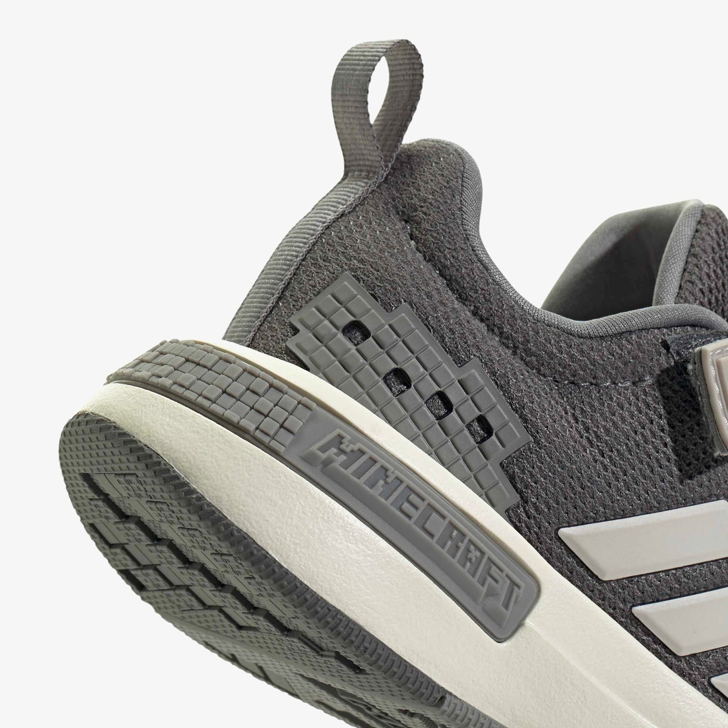 Adidas Minecraft Pro El Çocuk Gri Spor Ayakkabı