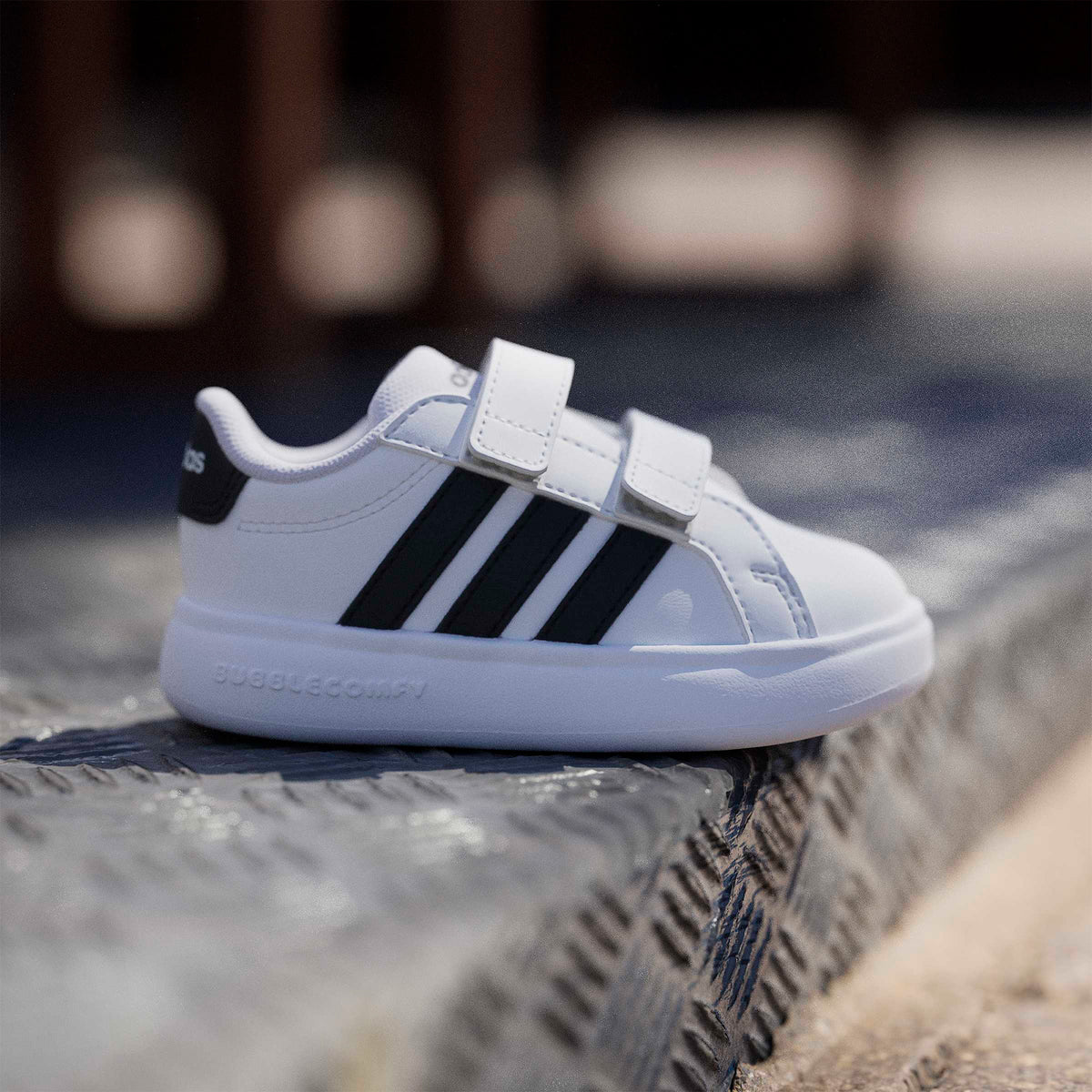 Adidas Grand Court 3.0 Bubble Comfort Çocuk Beyaz Spor Ayakkabı