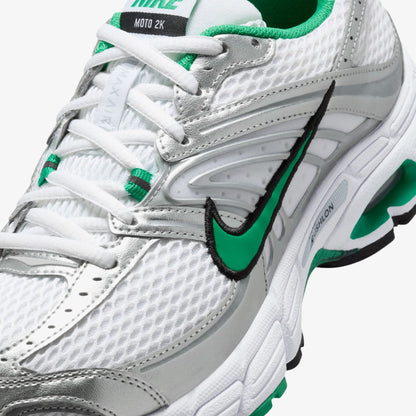Nike Air Max Moto 2k Kadın Beyaz Spor Ayakkabı