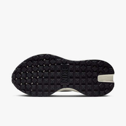 Nike Phoenix Waffle Kadın Beyaz Sneaker