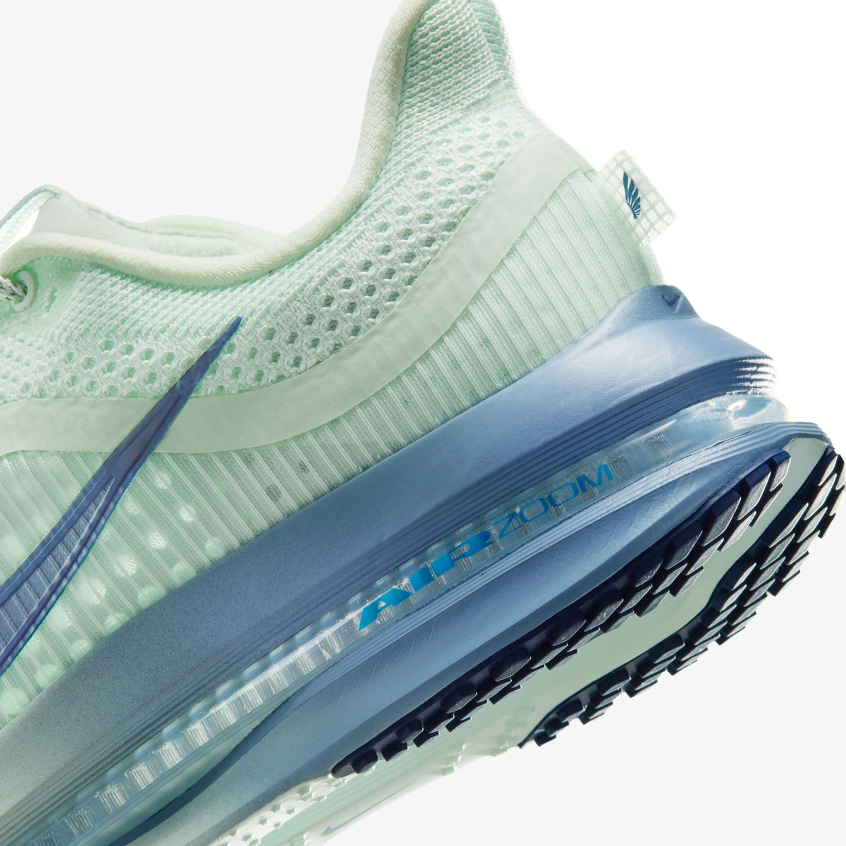 Nike Pegasus Premium Kadın Gri Koşu Ayakkabısı
