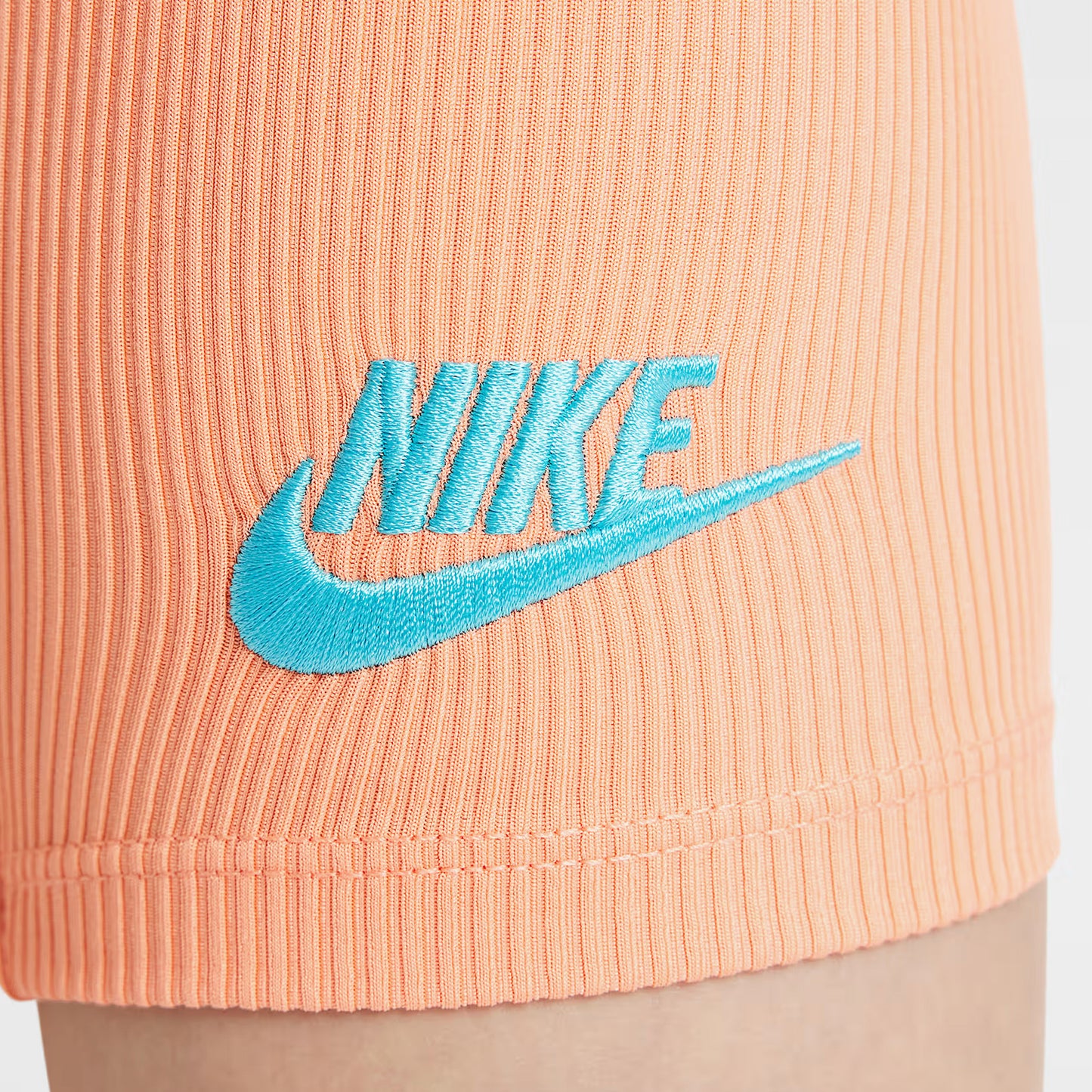 Nike Wild Flower Çocuk Turuncu Şort Takım