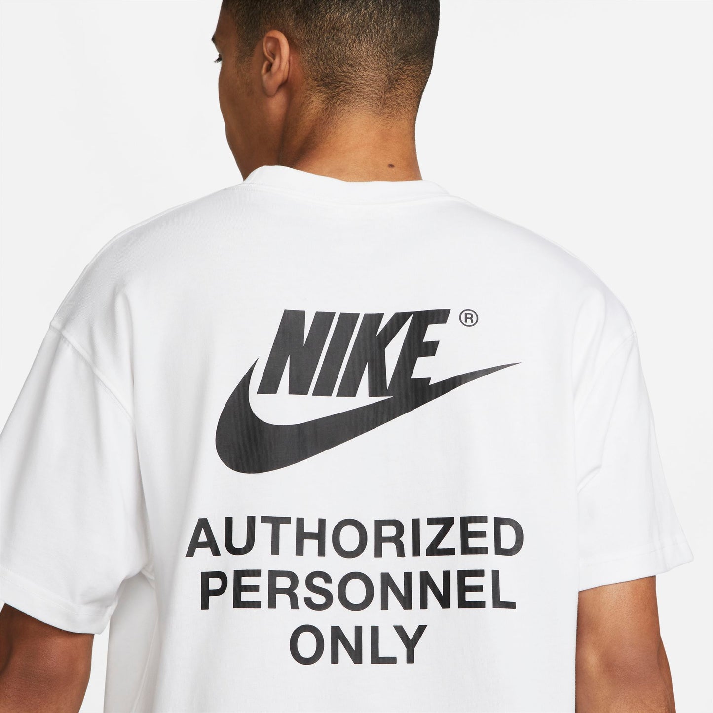 Nike Sportswear Erkek Beyaz T-shirt