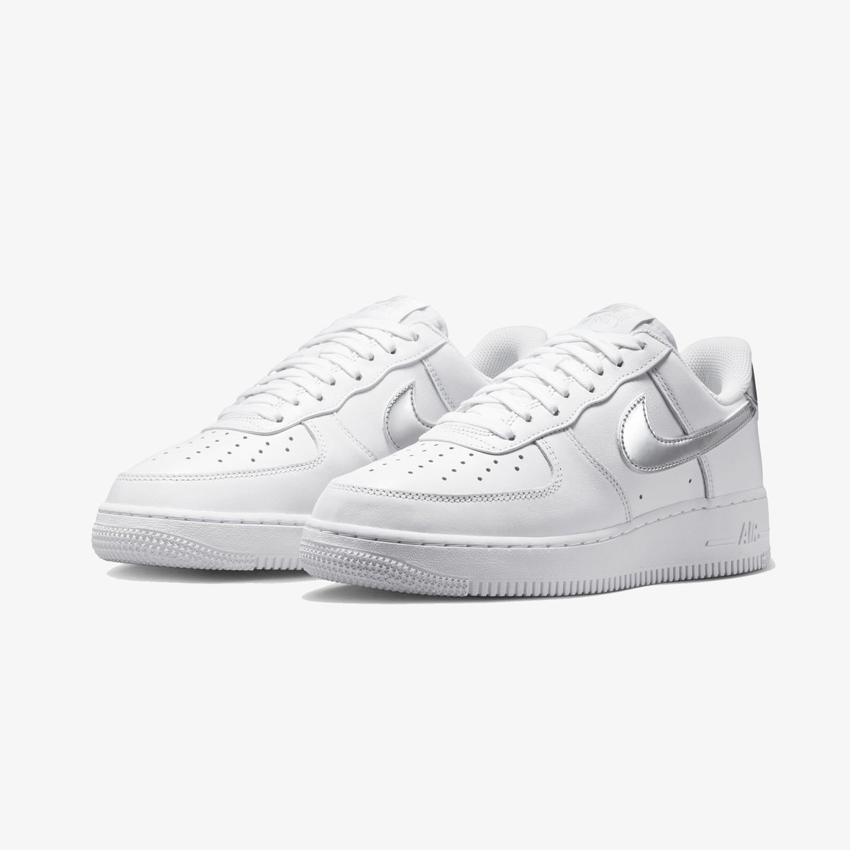 Nike Air Force 1 '07 Se Street 2 Kadın Beyaz Spor Ayakkabı