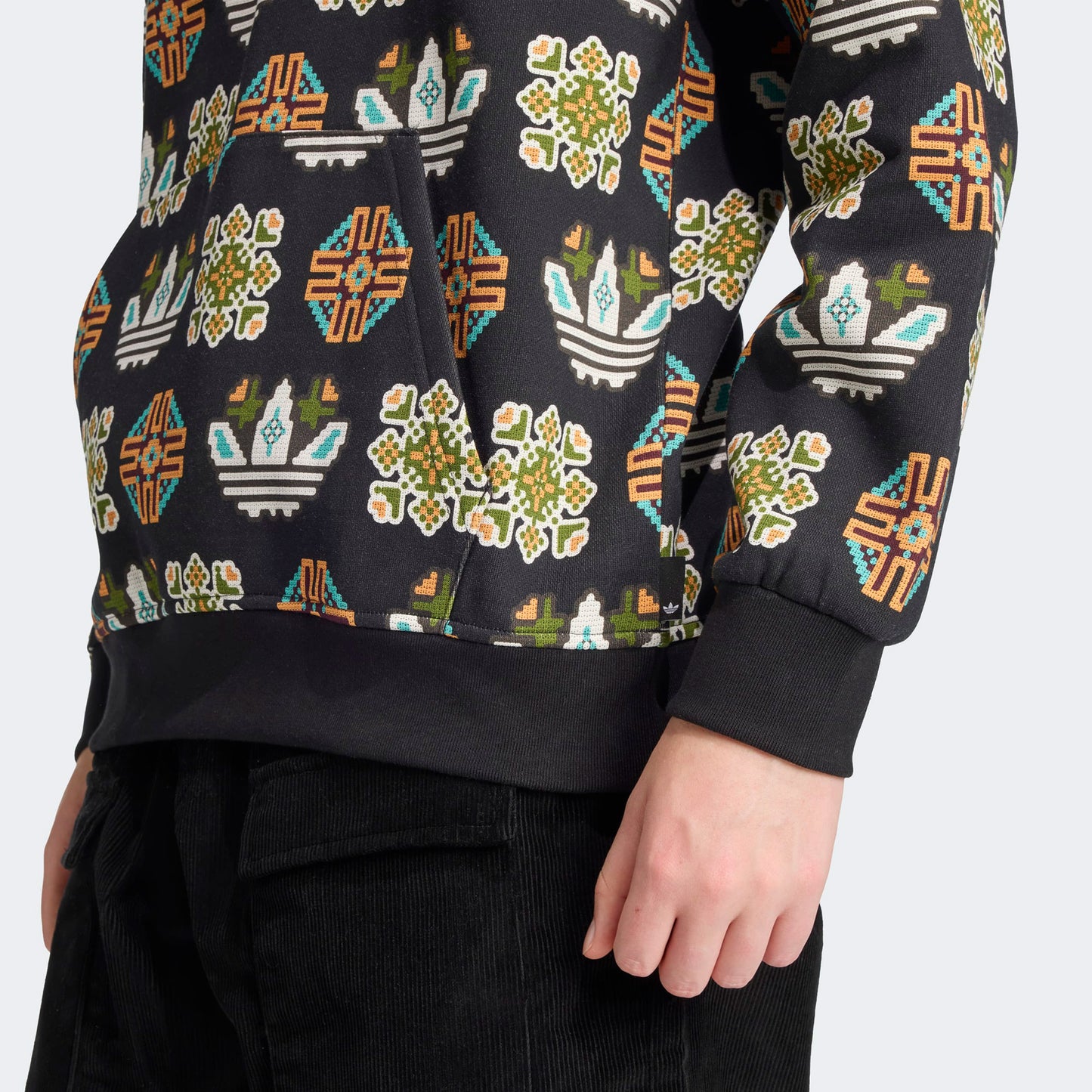 Adidas Graphic Lo Hd Erkek Siyah Sweatshirt
