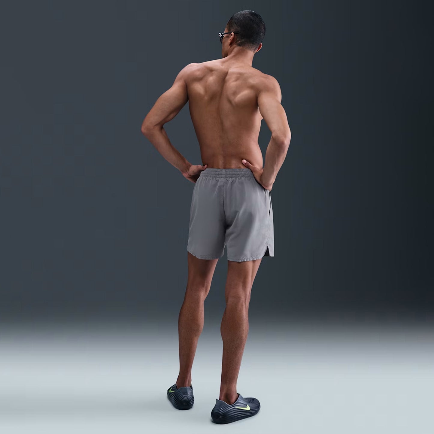 Nike Swim Breaker Solid Essential Erkek Gri Deniz Şortu