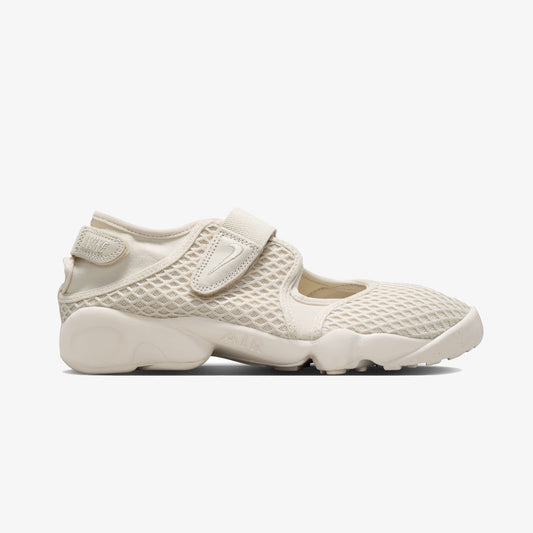 Nike Air Rift Kadın Beyaz Spor Ayakkabı
