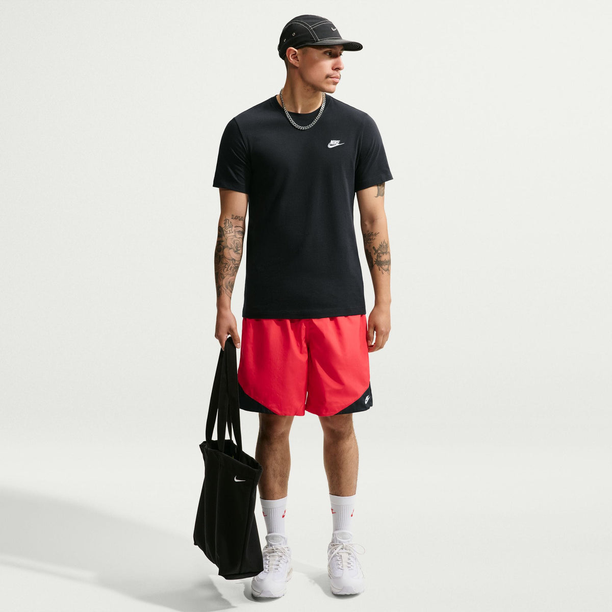 Nike Sportswear Club Erkek Siyah T-shirt
