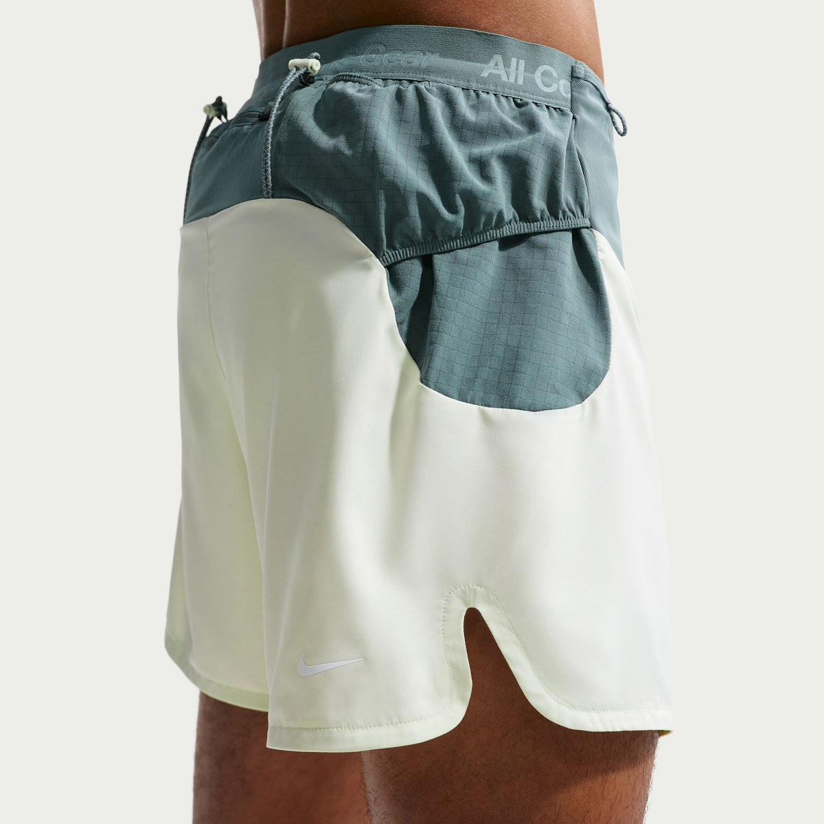 Nike Dri-fıt Acg Chinati Second Sunrise Erkek Krem Koşu Şortu