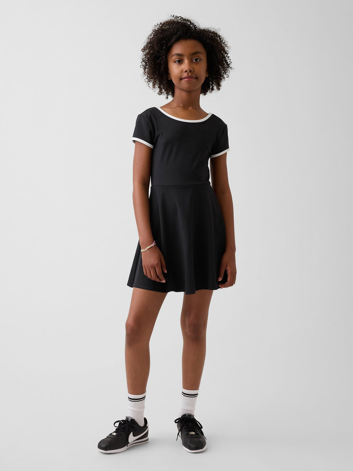 Siyah Cap-sleeve Athletic Elbise