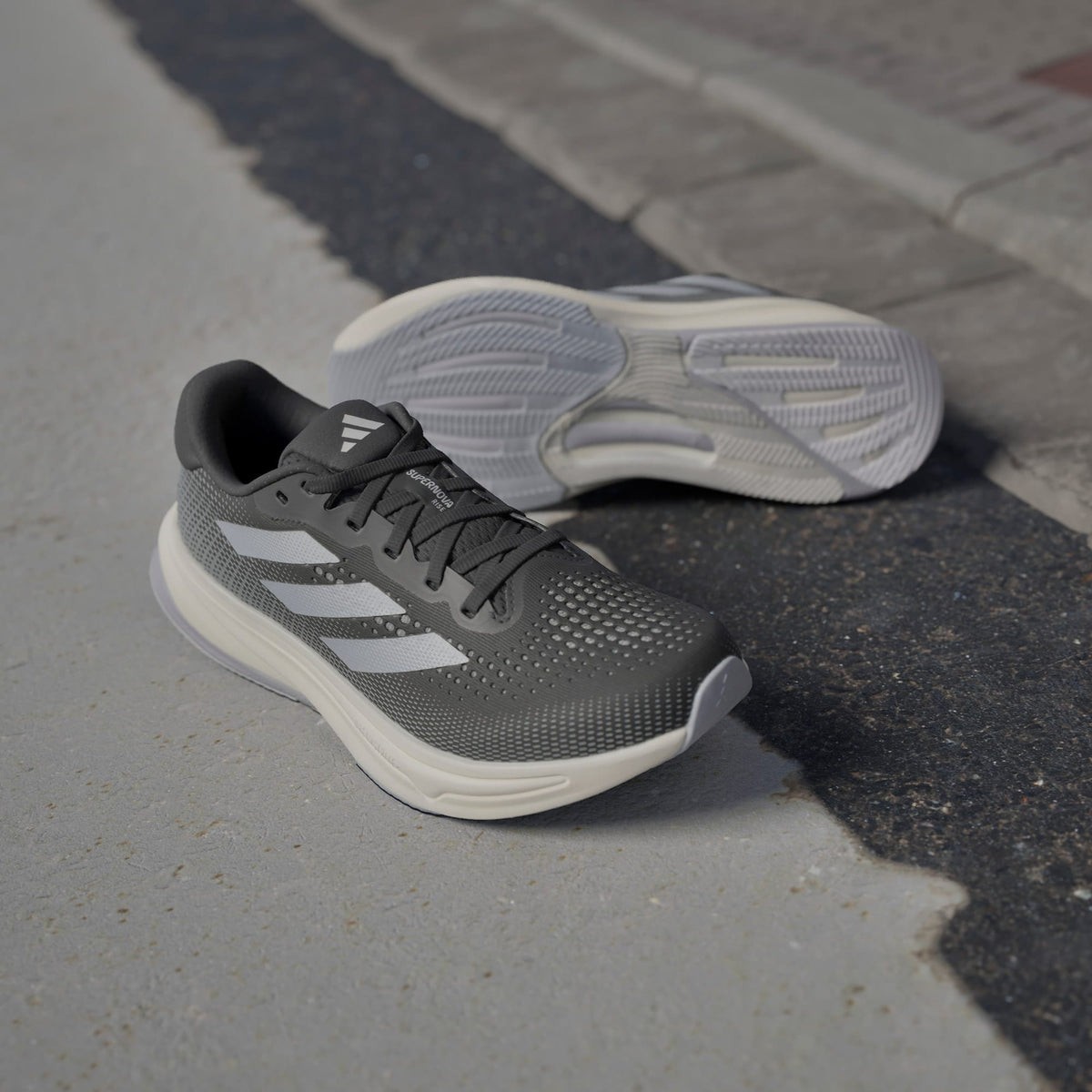 Adidas Supernova Rise Kadın Siyah Koşu Ayakkabısı