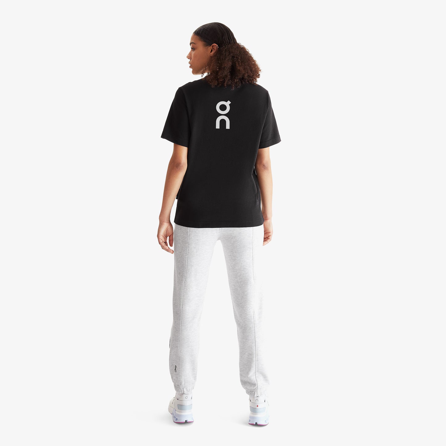 On Club Kadın Siyah T-shirt