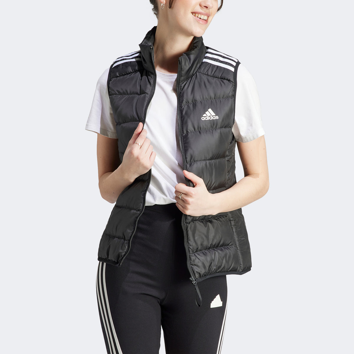 Adidas Essentials 3-stripes Light Down Kadın Siyah Günlük Yelek