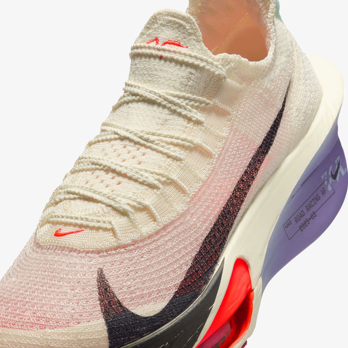 Nike Alphafly 3 Kadın Beyaz Koşu Ayakkabısı