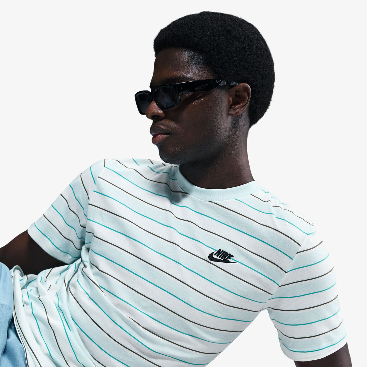 Nike Clu Striped Erkek Mavi T-shirt