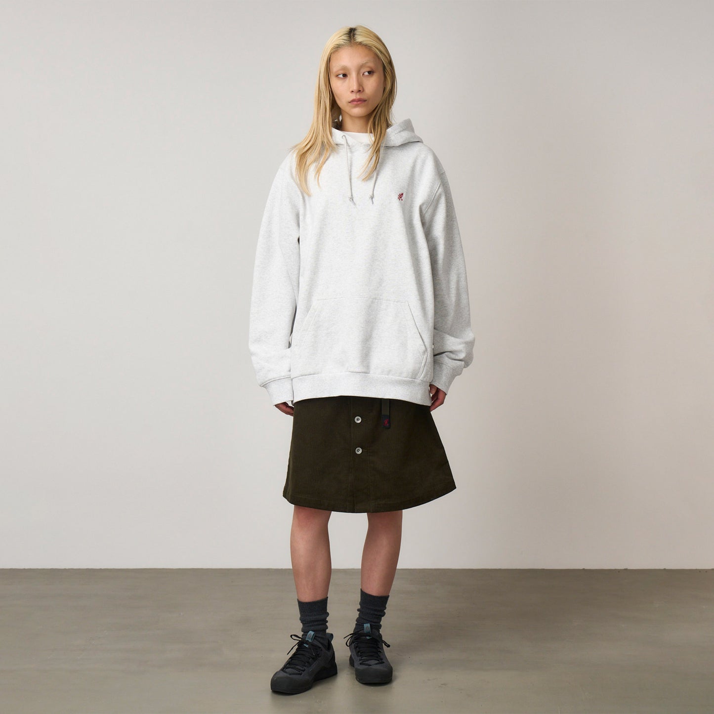 Gramicci One Point Hooded Erkek Gri Sweatshirt