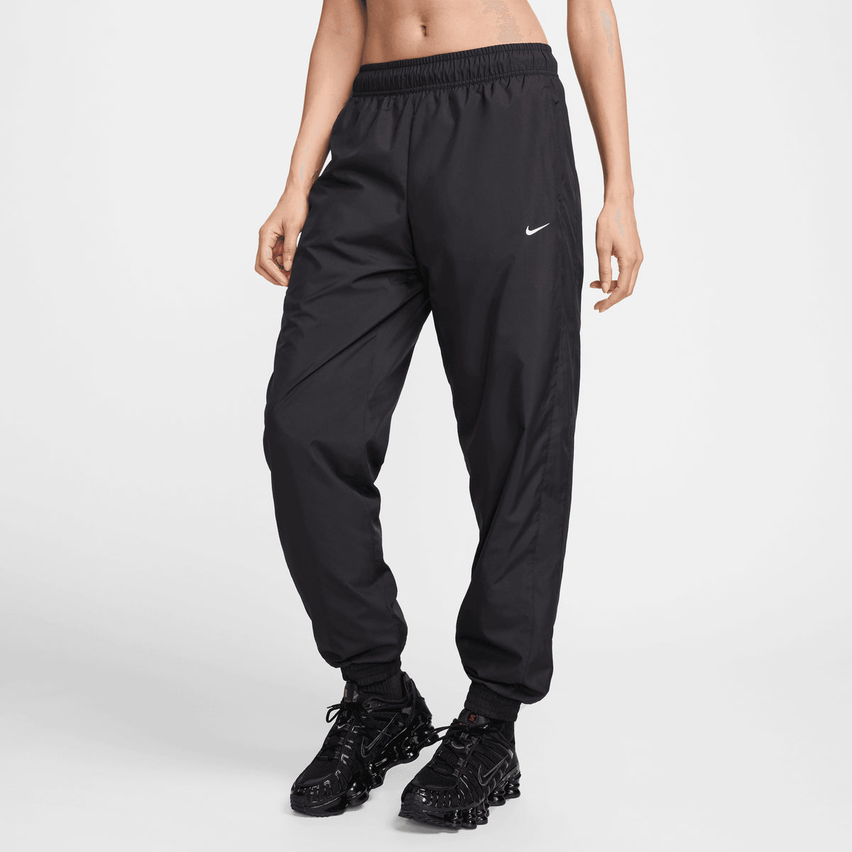 Nike Sportswear Woven Loose Kadın Siyah Eşofman Altı