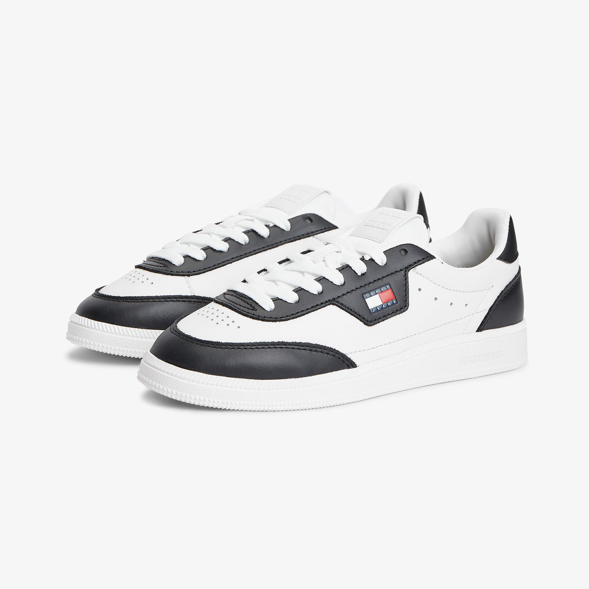 Tommy Hilfiger The Greenwich Edge Leather Kadın Bej Spor Ayakkabı