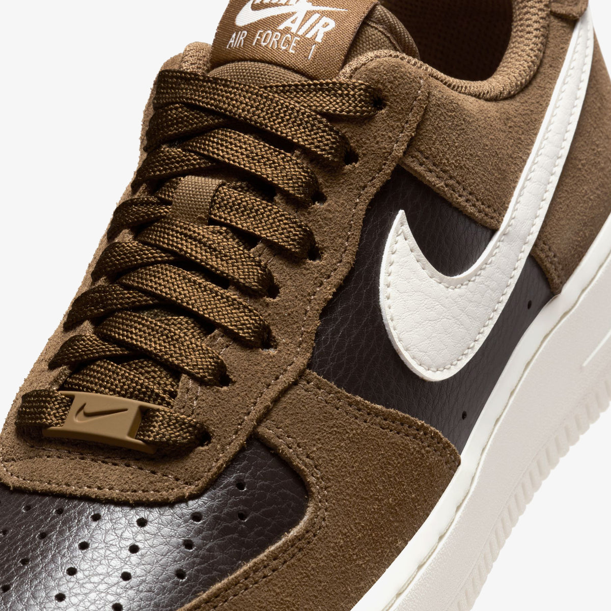 Nike Air Force 1 '07 Kadın Kahverengi Spor Ayakkabı