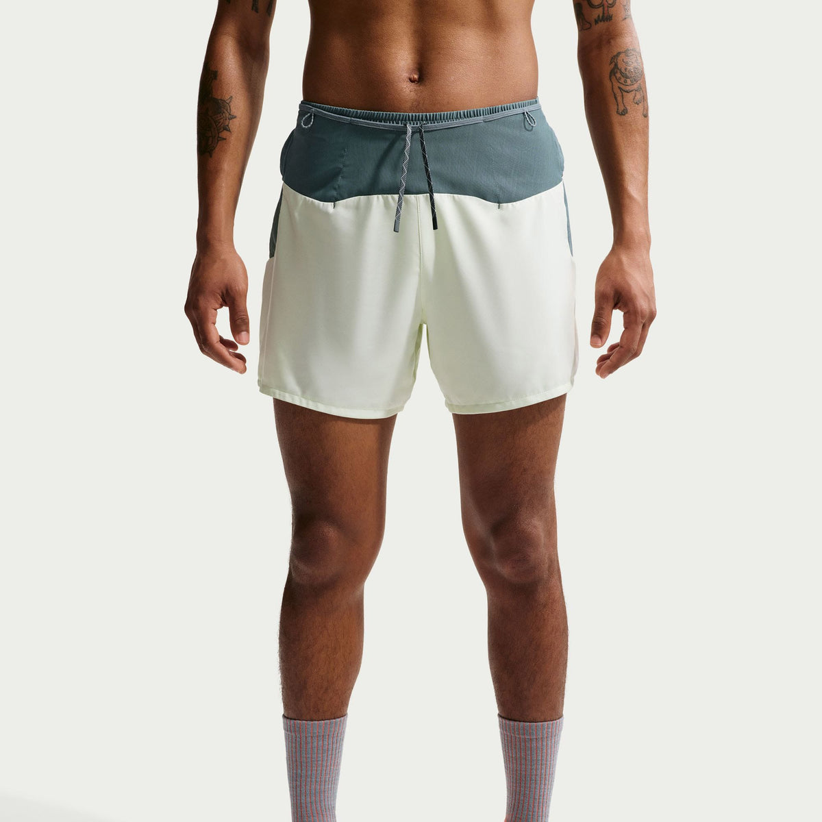 Nike Dri-fıt Acg Chinati Second Sunrise Erkek Krem Koşu Şortu