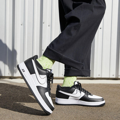 Nike Air Force 1 '07 Erkek Siyah Sneaker