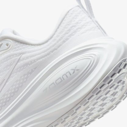 Nike Vomero Plus Kadın Beyaz Koşu Ayakkabısı