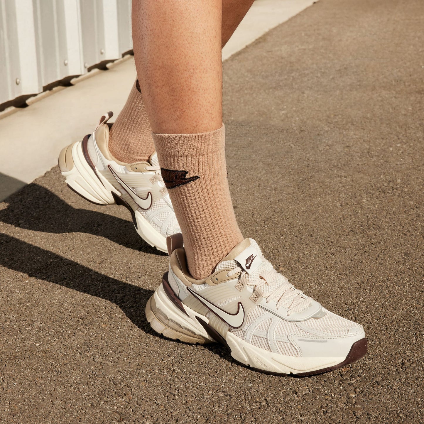 Nike V2k Run Unisex Light Orewood Brown Ayakkabı