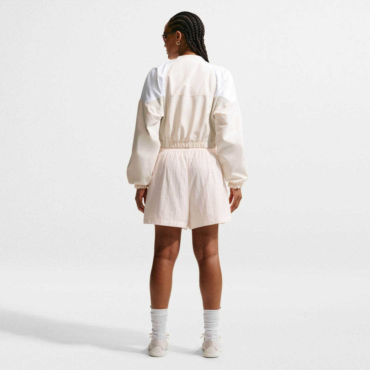 Nike Sportswear Essential Kadın Beyaz Şort