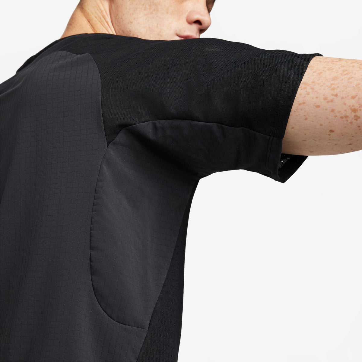 Nike Dri-fıt Solar Chase Ss Top Erkek Siyah Koşu T-shirt
