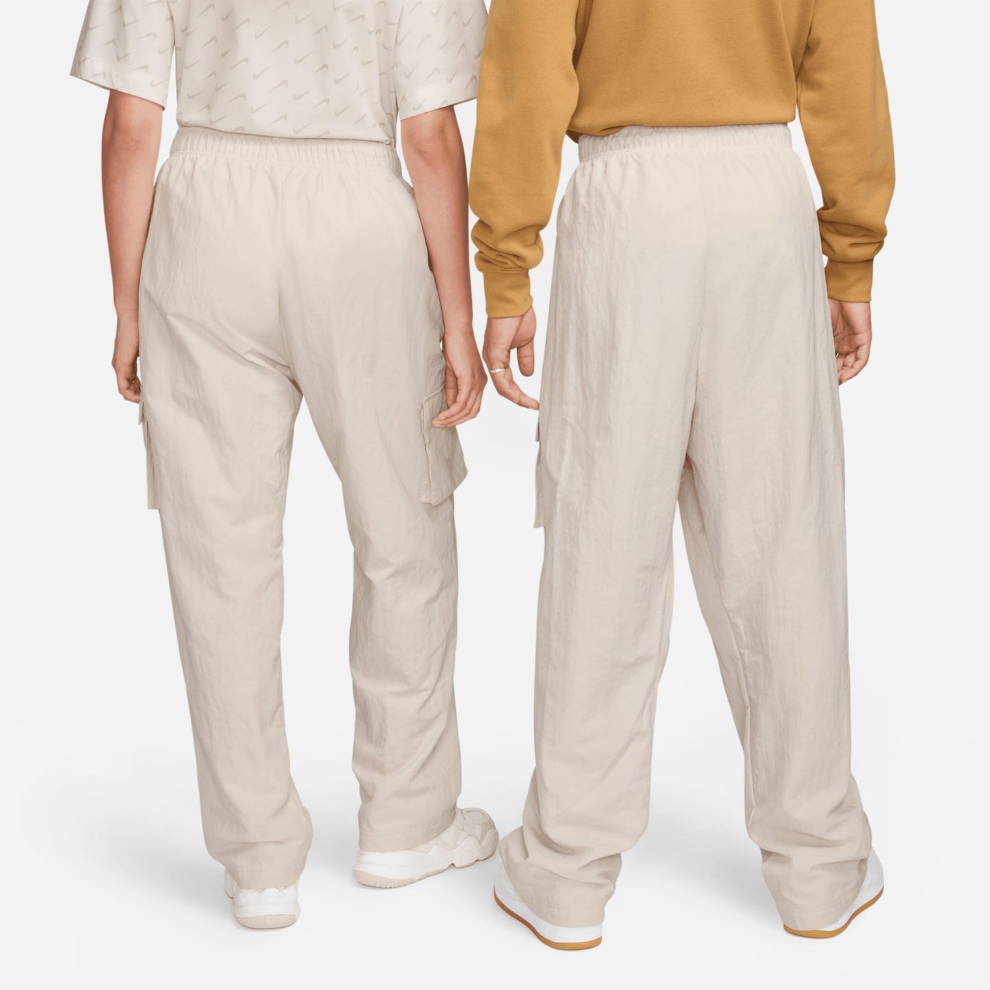Nike Sportswear Essential Wvn Hr Pnt Cargo Kadın Krem Eşofman Altı