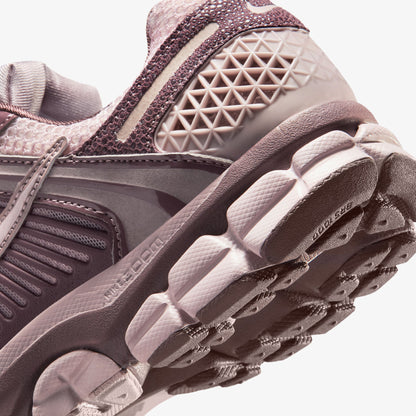 Nike Vomero Kadın Mor Spor Ayakkabı