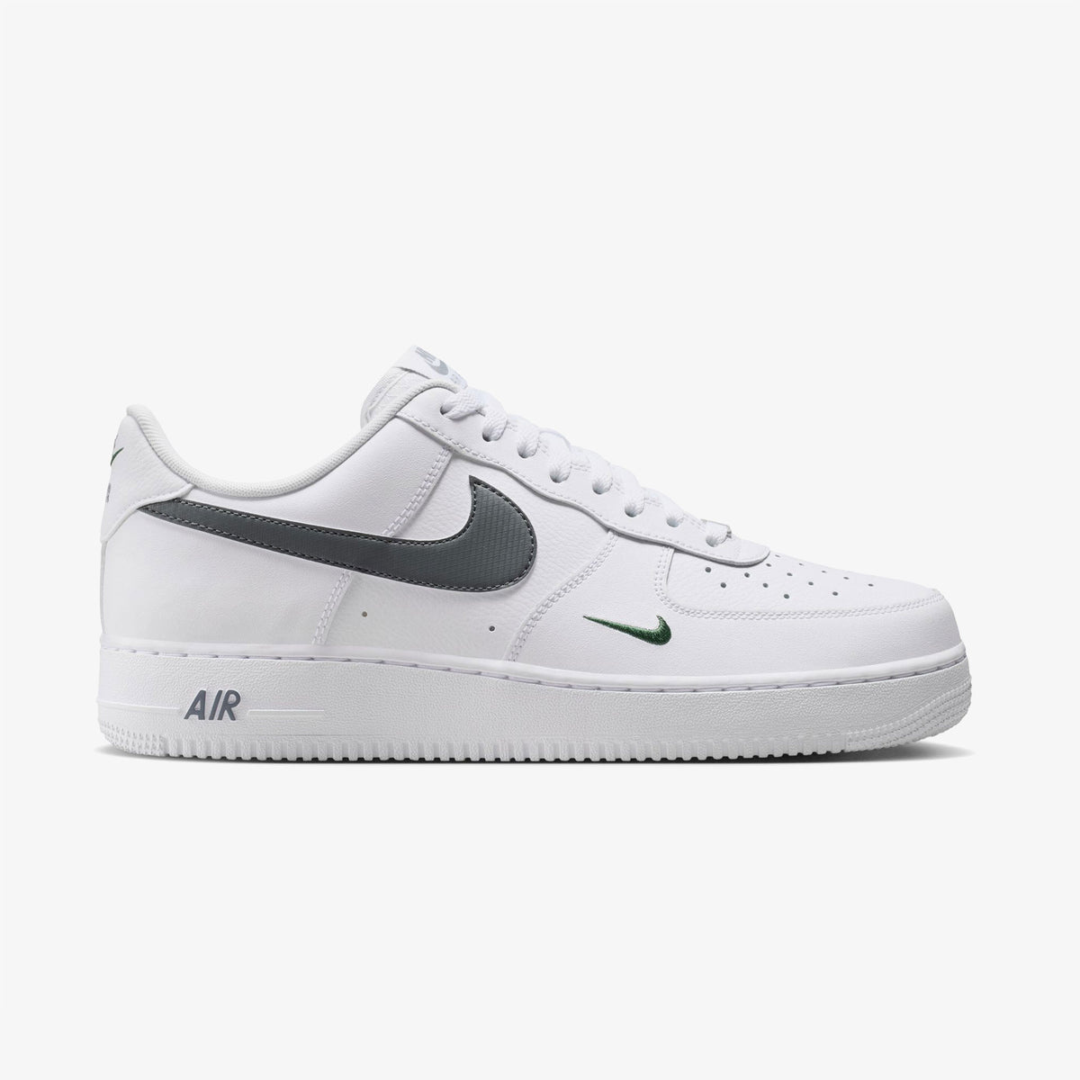 Nike Air Force 1 07' Tech Essentials Erkek Beyaz Sneaker