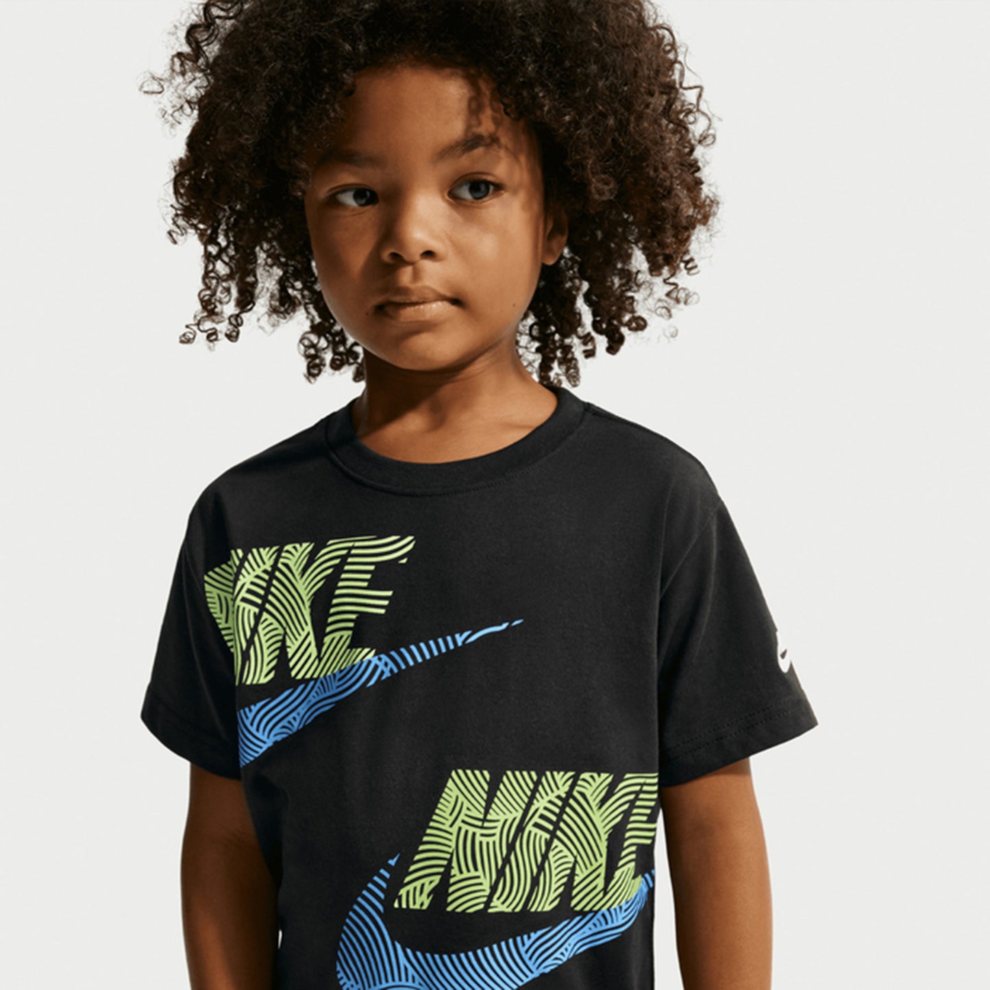 Nike Sportswear In The Zone Çocuk Siyah Şort Takımı