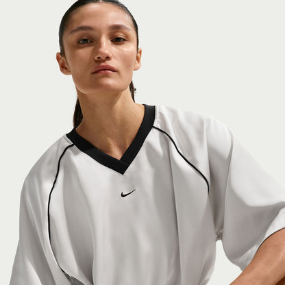 Nike Offline Woven Ss Kadın Gri T-shirt
