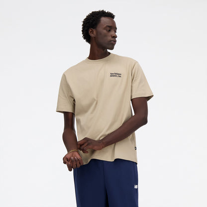 New Balance Athletics Flocked Relaxed Tee Erkek T-shirt