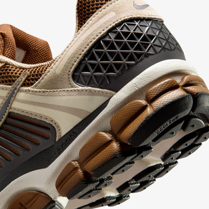 Nike Vomero Erkek Kahverengi Spor Ayakkabı