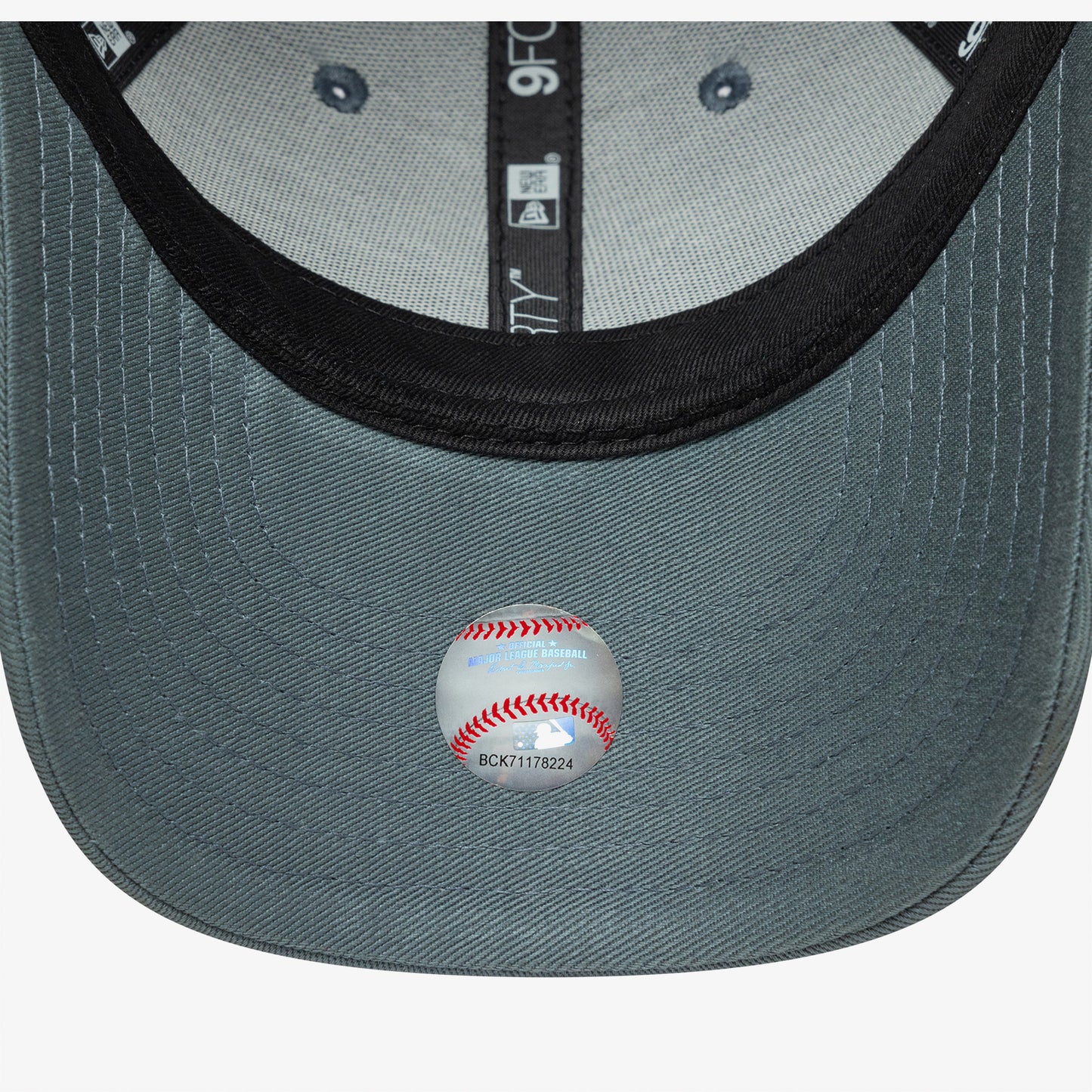 New Era New York Yankees Mlb League Essential Çocuk Gri Şapka