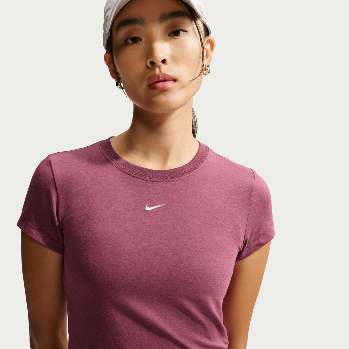 Nike Chill Knit Mid Cropped Kadın Pembe T-shirt
