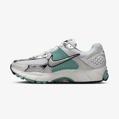 Nike Zoom Vomero 5 Kadın Beyaz/yeşil Spor Ayakkabı
