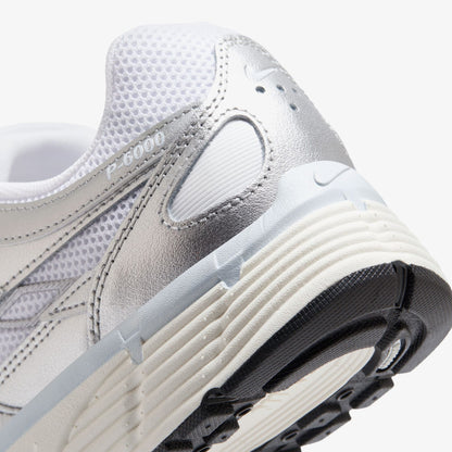 Nike P-6000 Kadın Gri Spor Ayakkabı