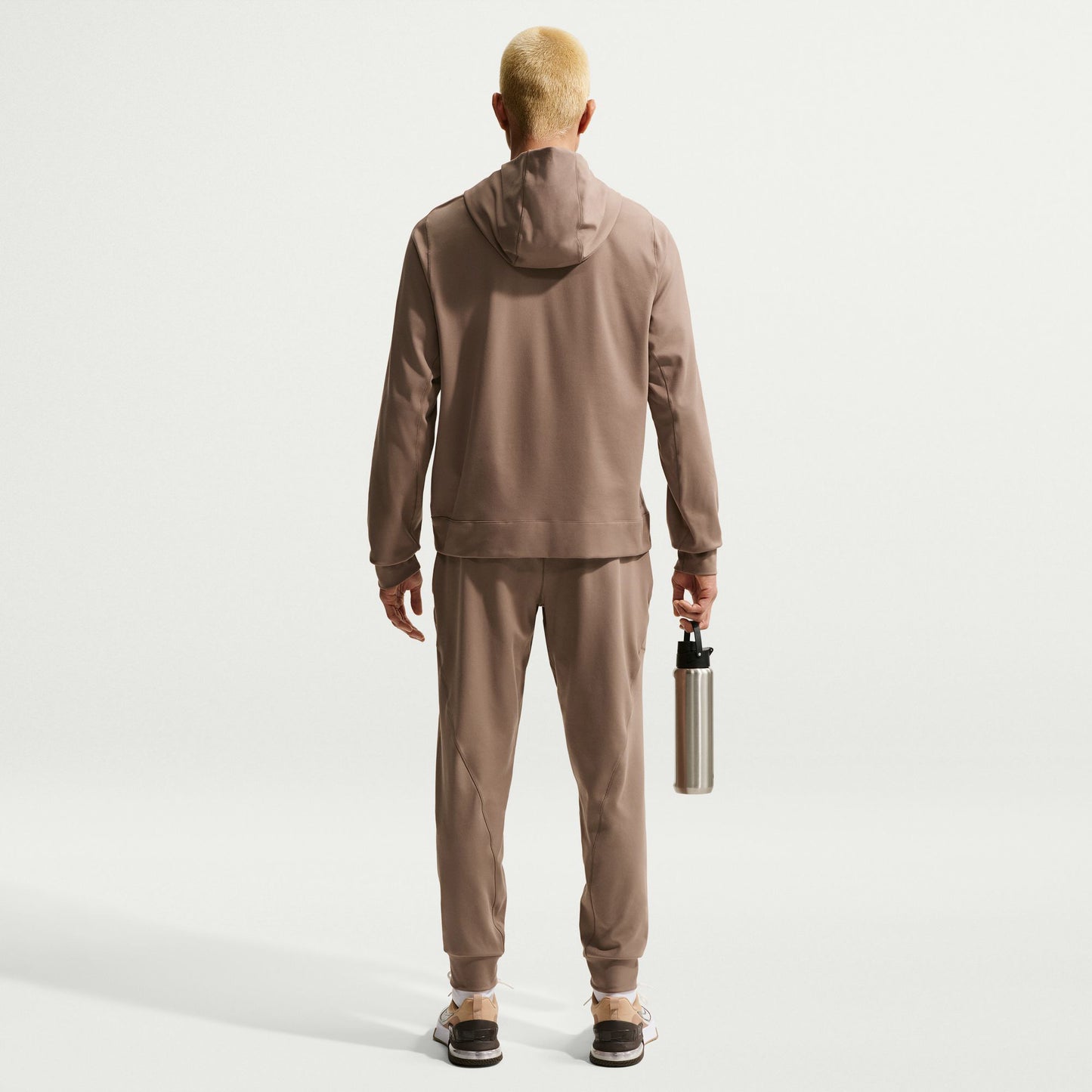 Nike Primary Erkek Kahverengi Sweatshirt